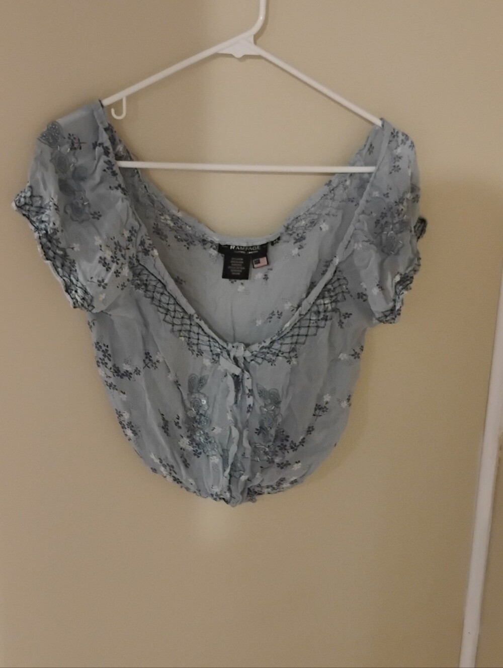 Vintage 1990s 2000s Rampage Cropped Peasant Blouse Front Tie Top